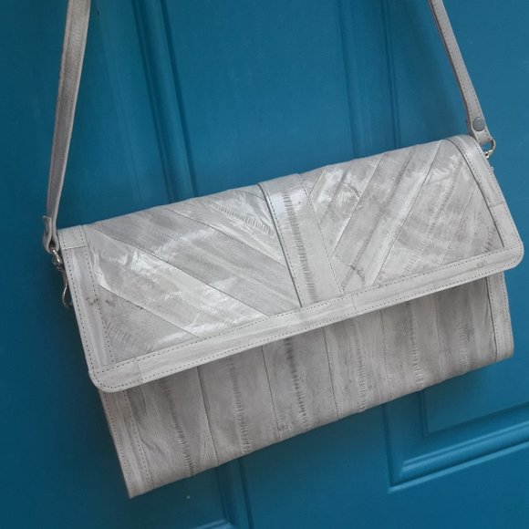 Softest Leather Vintage Handbag Purse Clutch with Strap Genuine Eelskin Bag - Picture 11 of 16